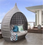 Wicker Private Haven Daybed